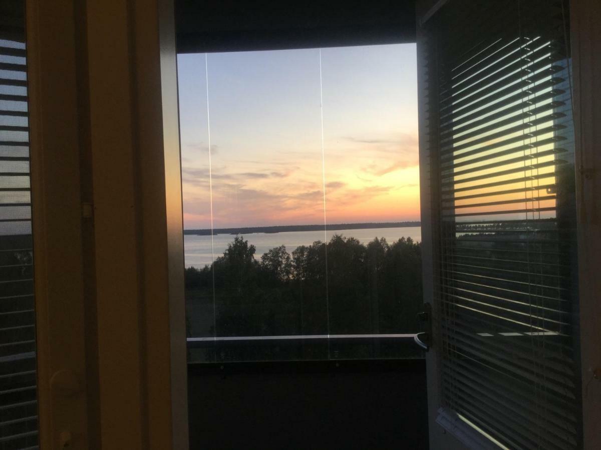 Two Bedroom Apartment Best View To The Sea Glassed Balcony Free Private Parking كيمي المظهر الخارجي الصورة